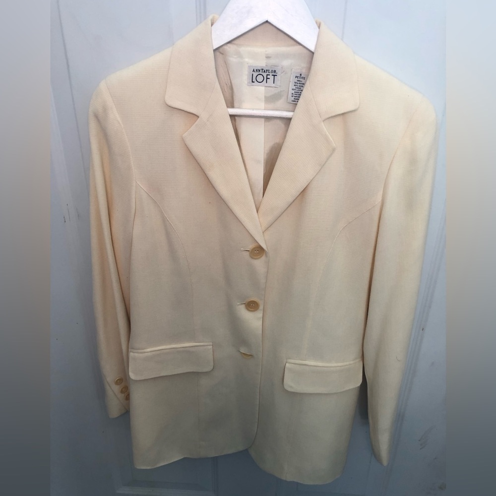 Ann Taylor Loft Size 6 Blazer